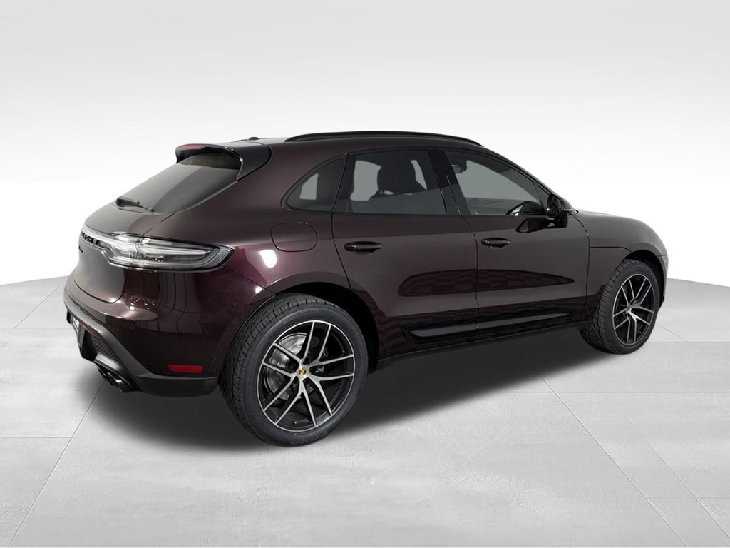 Used 2023 Porsche Macan AWD/4WD image 6