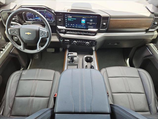 Certified 2024 Chevrolet Silverado 1500 High Country w/ High Country Premium Package AWD/4WD image 24