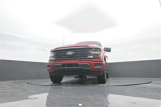 New 2025 Ford F150 XLT w/ Equipment Group 303A High image 32