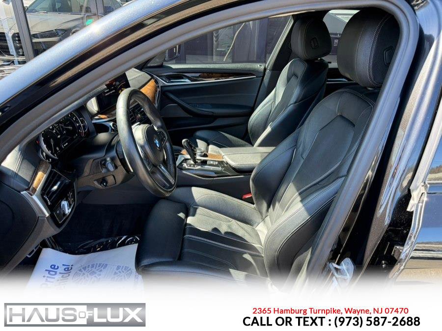 Used 2018 BMW 530i xDrive w/ M Sport Package AWD/4WD image 12
