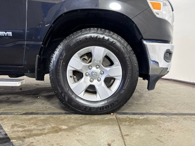Used 2019 RAM 1500 Big Horn AWD/4WD image 11