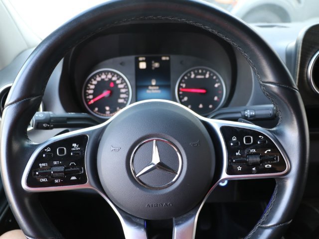 Used 2022 Mercedes-Benz Sprinter 3500 image 33