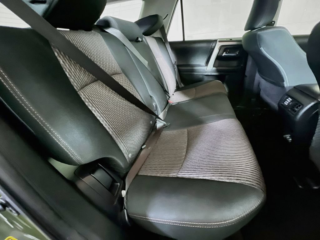 Used 2021 Toyota 4Runner Trail Special Edition AWD/4WD image 22