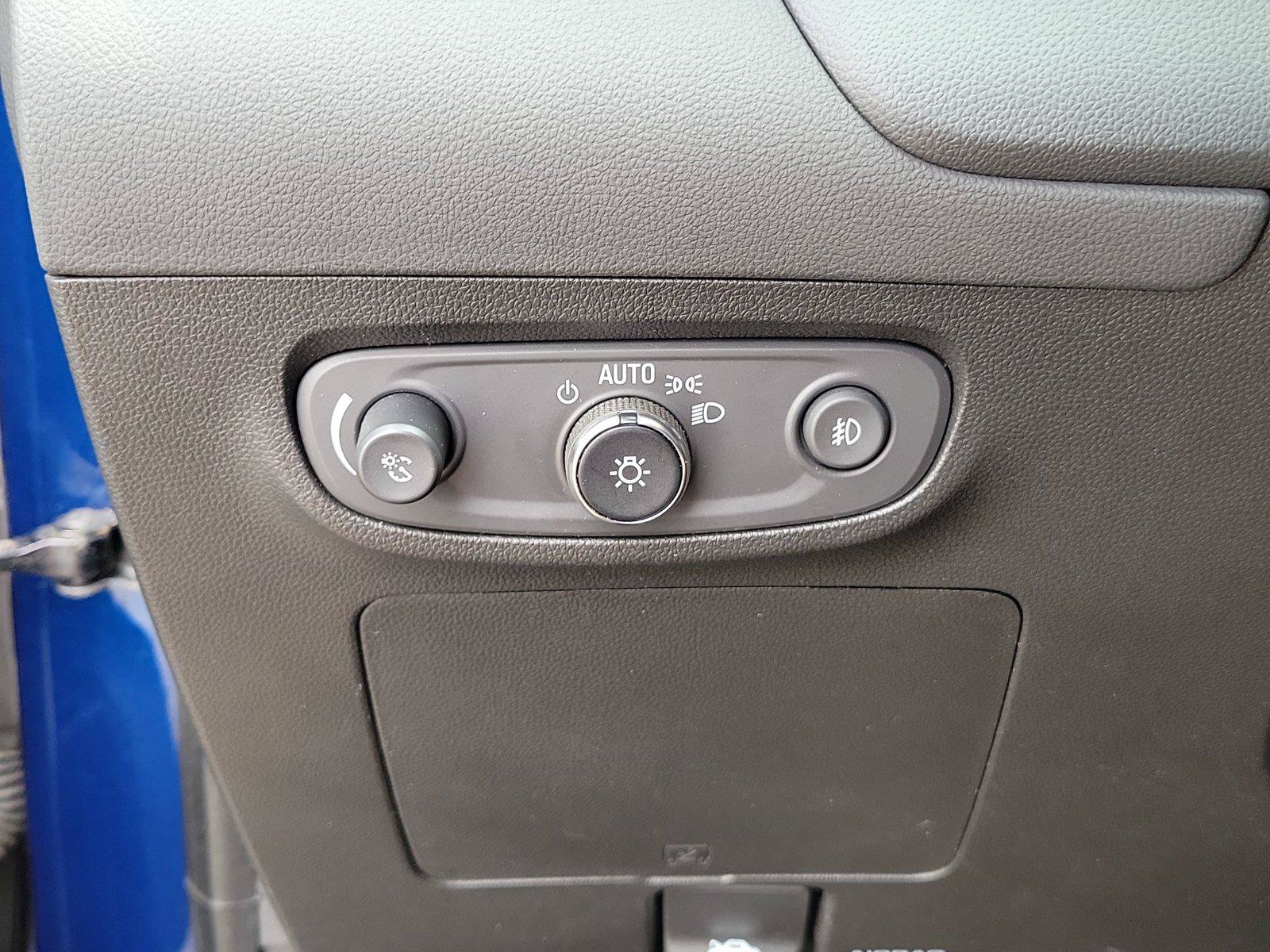 Used 2023 Buick Encore GX Preferred w/ Cold Weather Comfort Package AWD/4WD image 20