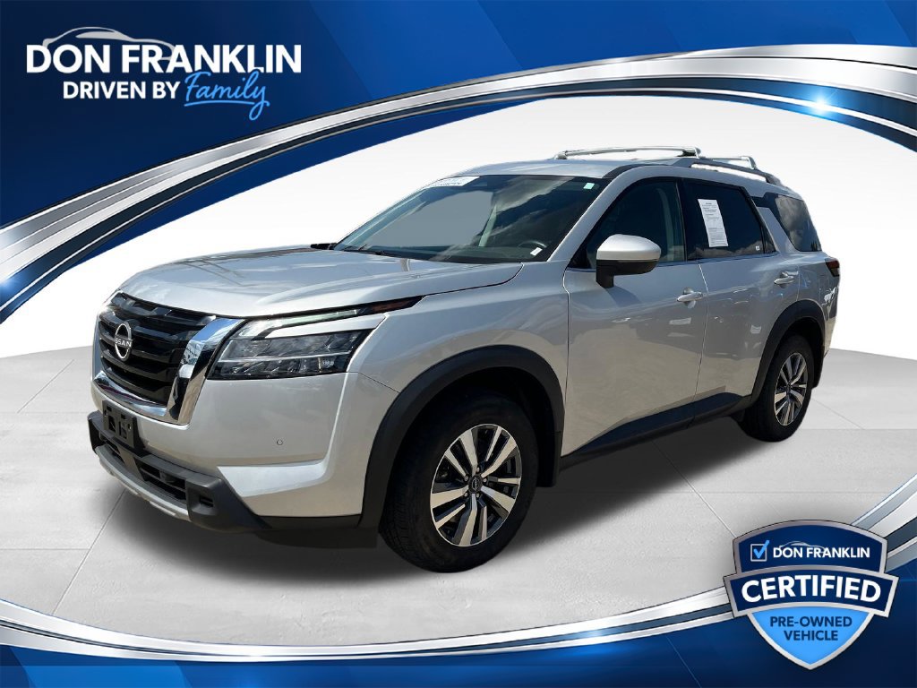 Used 2023 Nissan Pathfinder SL