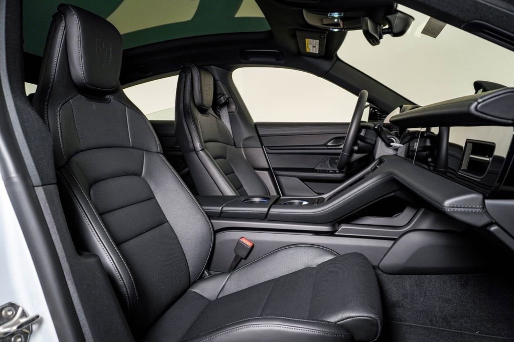 New 2026 Porsche Taycan RWD image 16