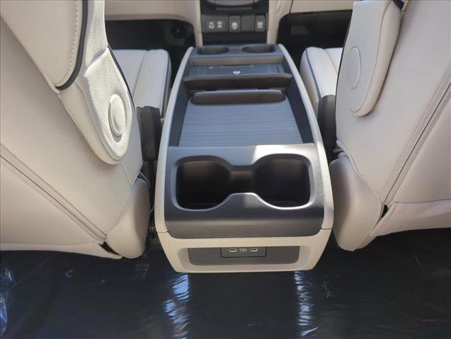 New 2026 Honda Odyssey Touring image 17
