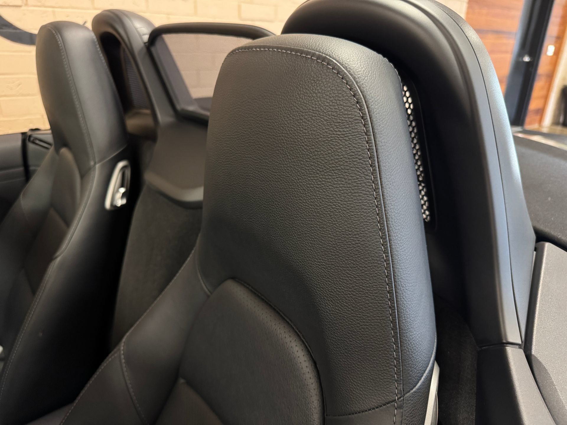 Used 2013 Porsche Boxster RWD image 42