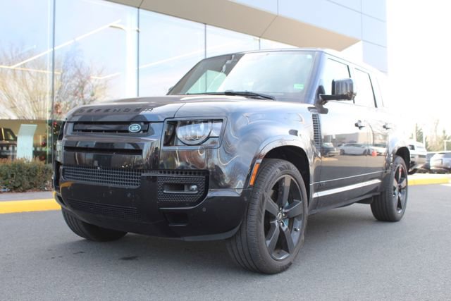 Used 2022 Land Rover Defender 110 V8 image 1