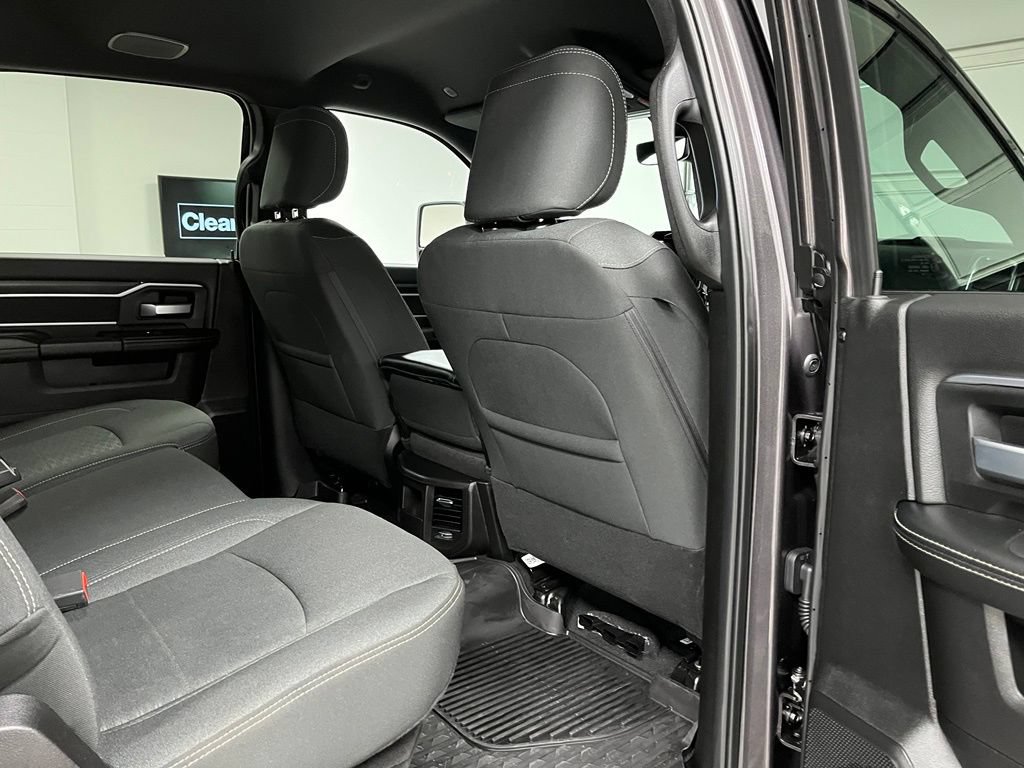 Used 2025 RAM 2500 Big Horn AWD/4WD image 51