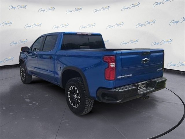 Used 2024 Chevrolet Silverado 1500 ZR2 image 3