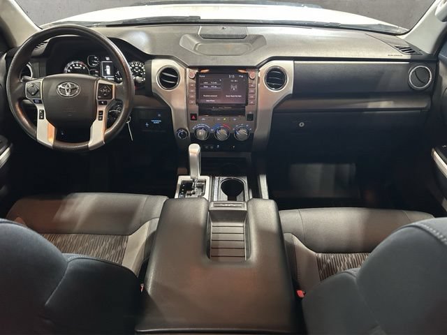 Used 2021 Toyota Tundra 4x4 CrewMax image 2
