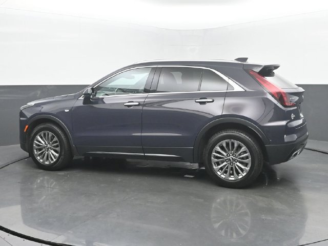 Certified 2025 Cadillac XT4 Premium Luxury FWD image 3