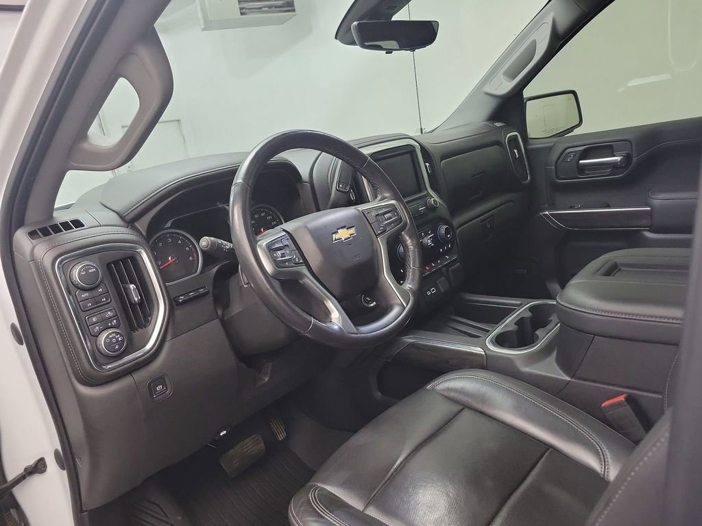 Used 2020 Chevrolet Silverado 1500 LTZ w/ LTZ Premium Package AWD/4WD image 4