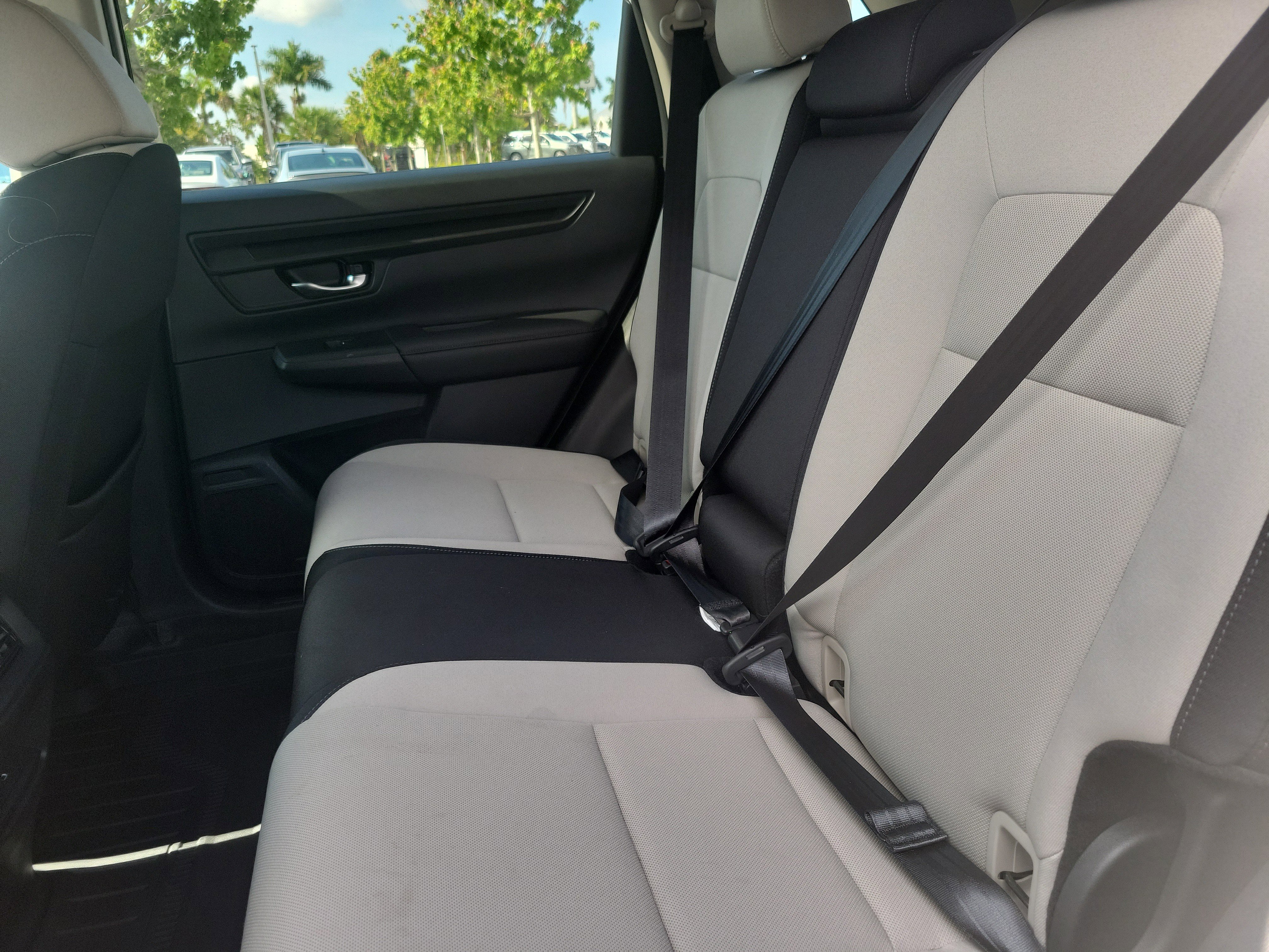 Used 2024 Honda CR-V EX image 15