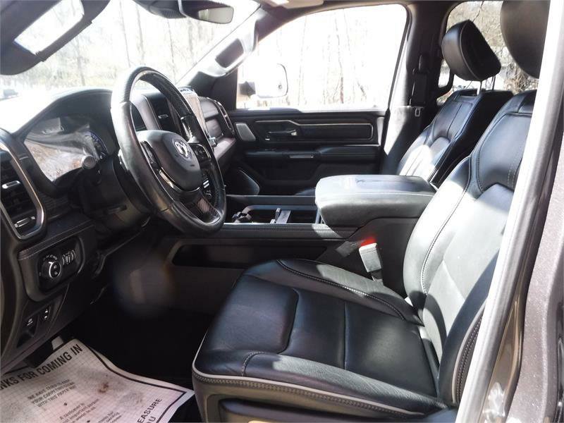 Used 2019 RAM 1500 Limited image 9
