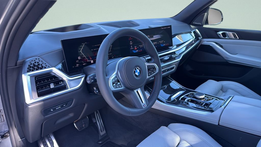 New 2026 BMW X5 M60i w/ Parking Assistance Package image 4