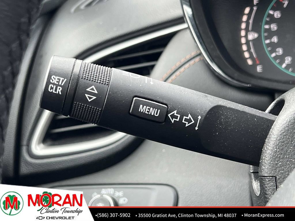 Certified 2022 Chevrolet Trax LT w/ LT Convenience Package image 26