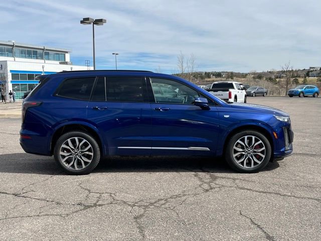 Used 2023 Cadillac XT6 Sport w/ Technology Package image 32