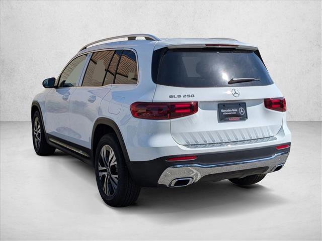 New 2026 Mercedes-Benz GLB 250 image 9