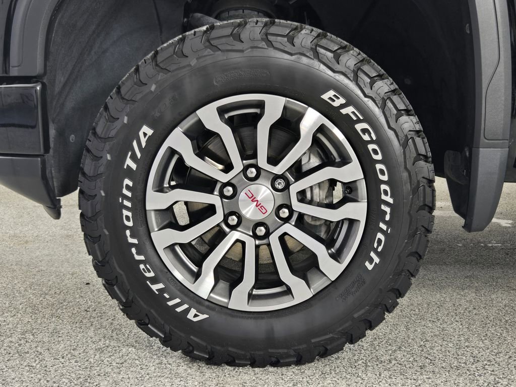 Used 2022 GMC Sierra 1500 AT4 w/ AT4 Premium Package AWD/4WD image 13