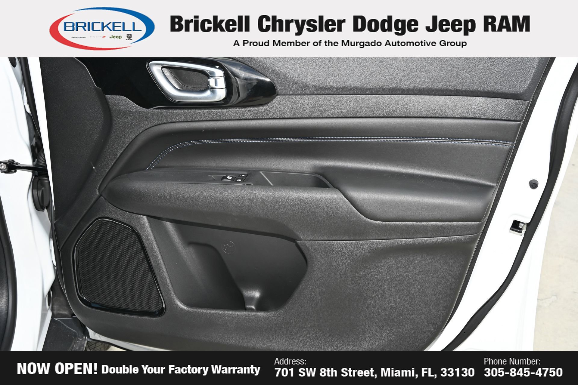 Used 2026 Jeep Compass Latitude AWD/4WD image 13