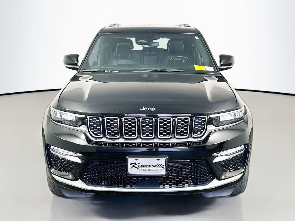 Used 2023 Jeep Grand Cherokee Summit video 2