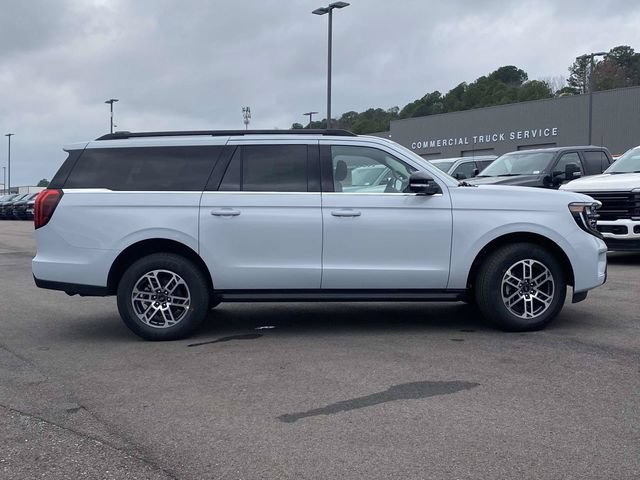New 2026 Ford Expedition Max Active RWD image 2