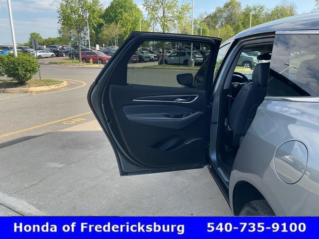 Used 2021 Buick Enclave Essence w/ Sound and Sites Package image 16