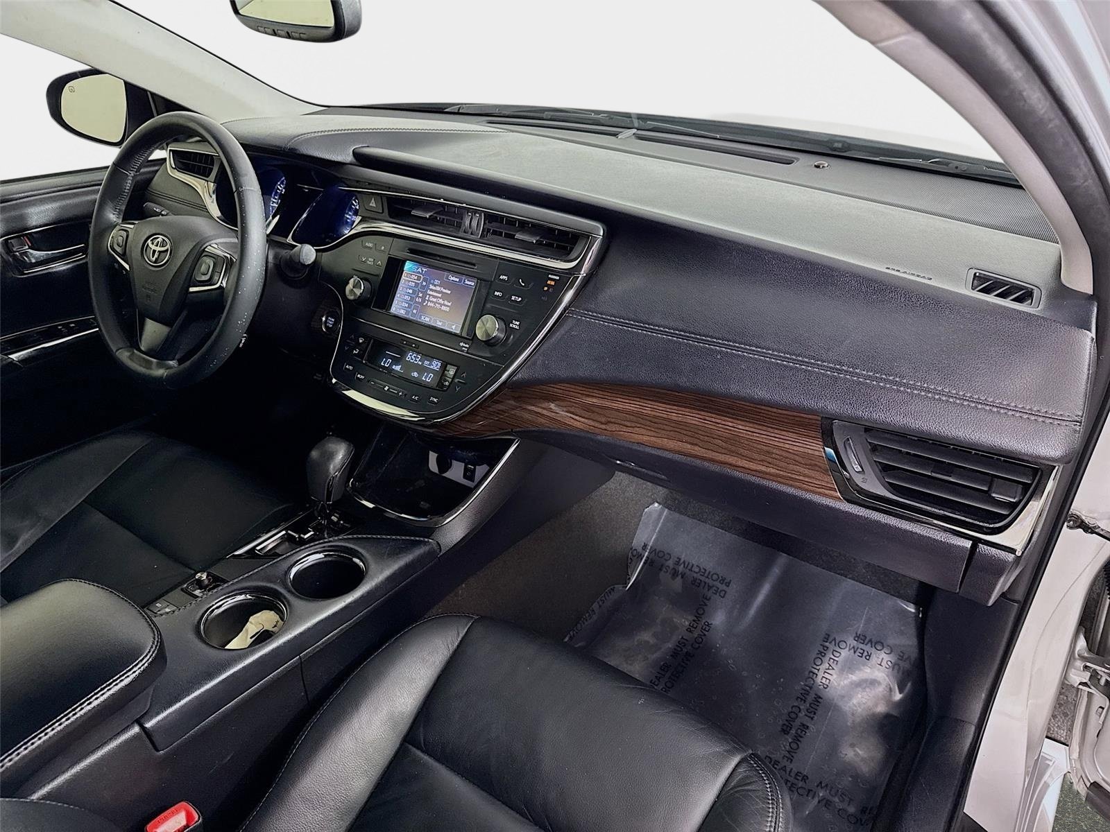 Used 2014 Toyota Avalon XLE Touring FWD image 28