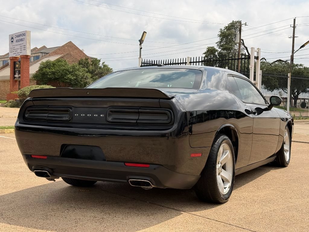 Used 2021 Dodge Challenger GT RWD image 8
