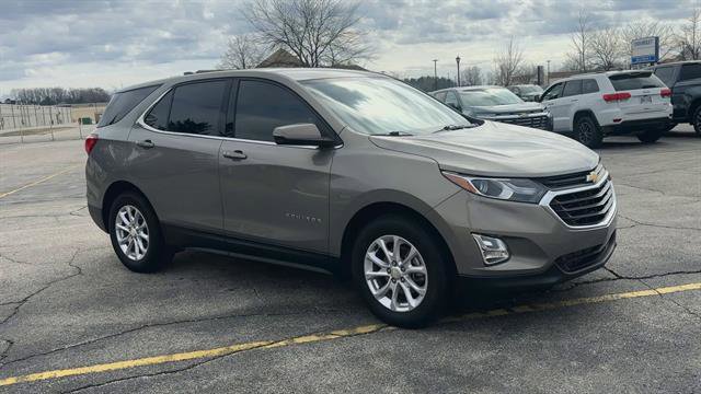 Used 2018 Chevrolet Equinox LT image 2