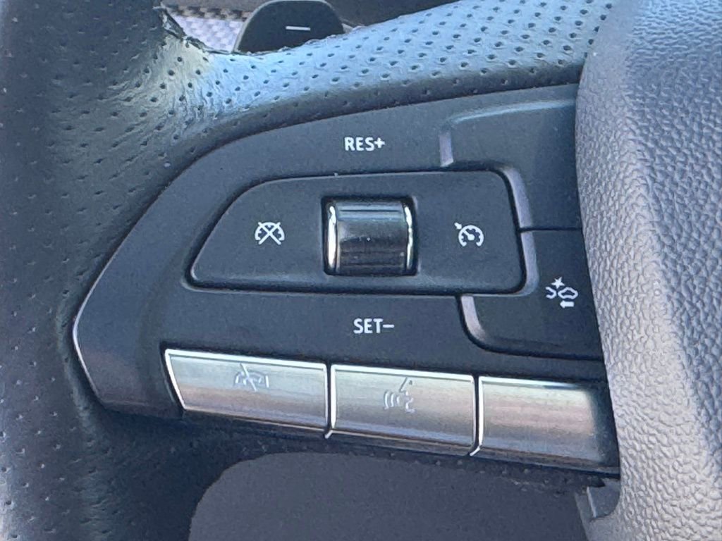 Used 2022 Cadillac XT4 Sport w/ Technology Package image 24