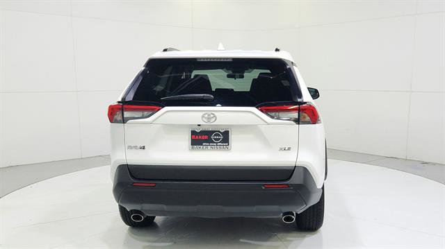 Used 2025 Toyota RAV4 XLE FWD image 7