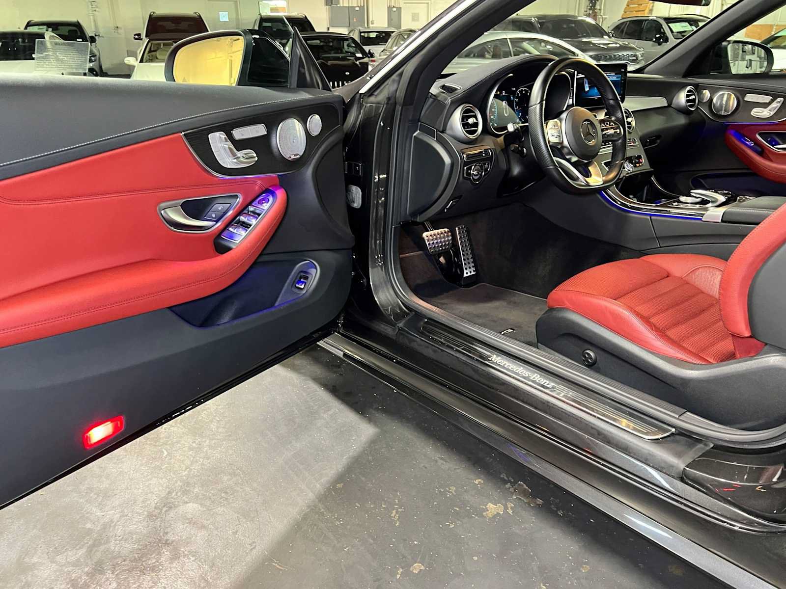 Used 2023 Mercedes-Benz C 300 4MATIC Cabriolet image 17