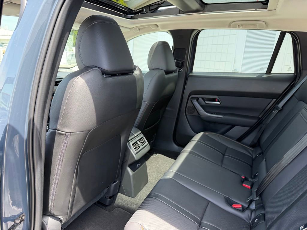 New 2026 MAZDA CX-50 AWD 2.5 Hybrid w/ Cargo Package image 17