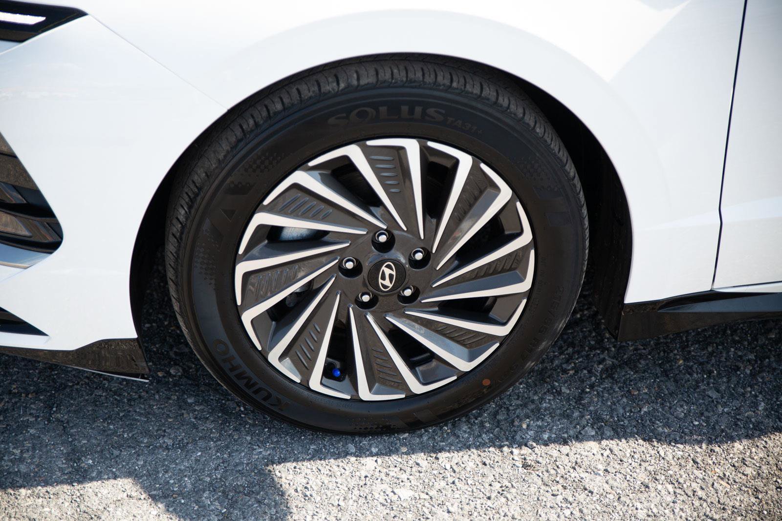 Used 2025 Hyundai Sonata SEL image 9