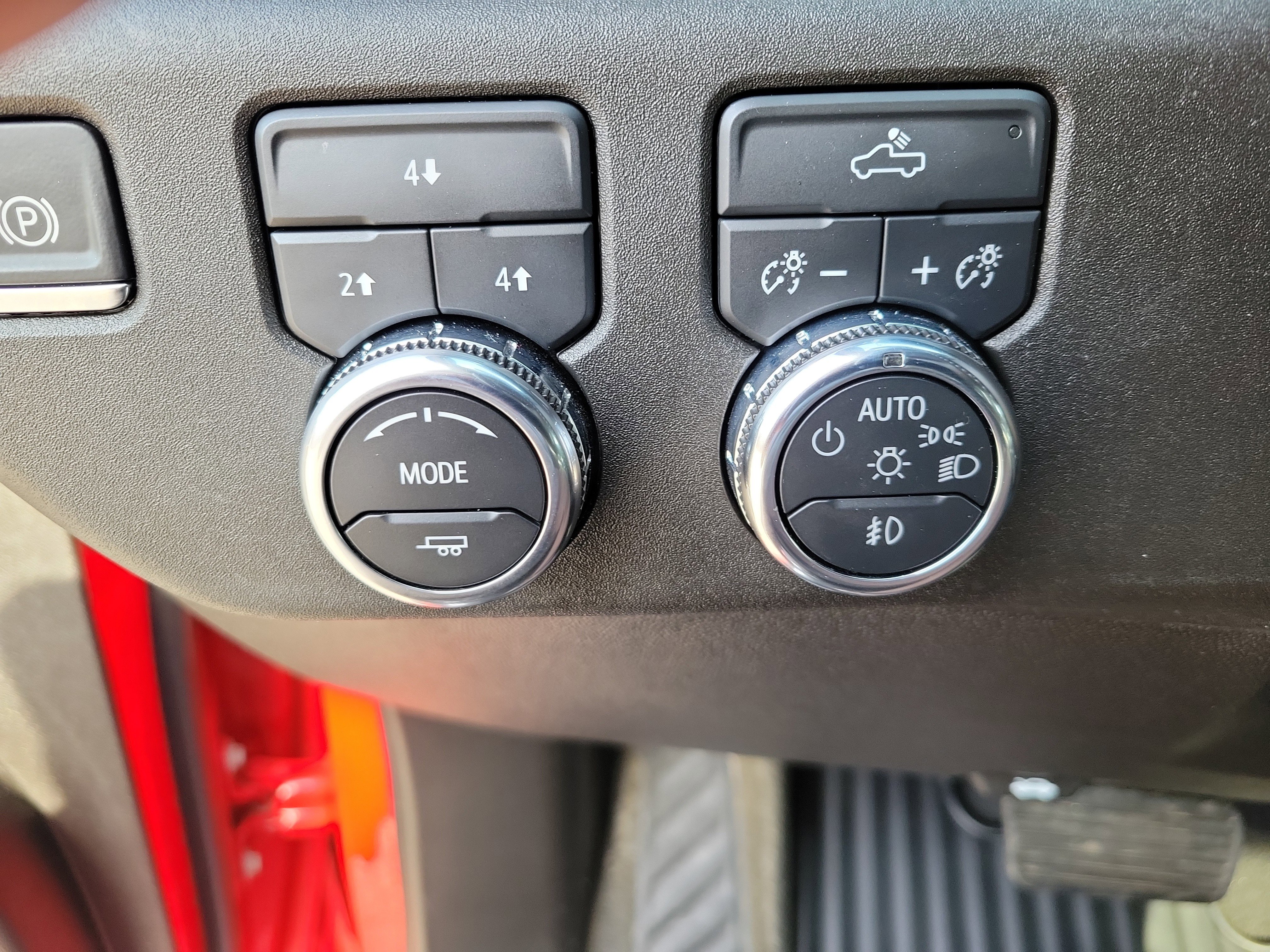 Certified 2024 GMC Sierra 2500 SLE w/ SLE Convenience Package AWD/4WD image 28