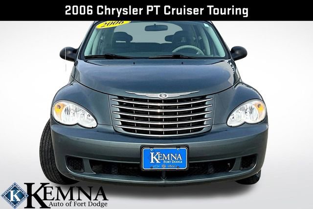 Used 2006 Chrysler PT Cruiser Touring FWD image 2