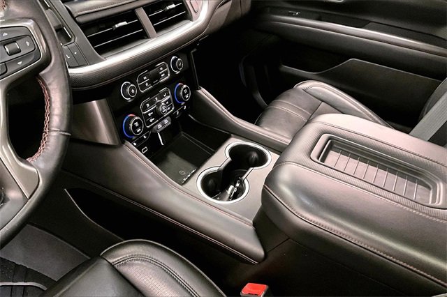 Used 2021 Chevrolet Tahoe RST w/ Luxury Package image 14