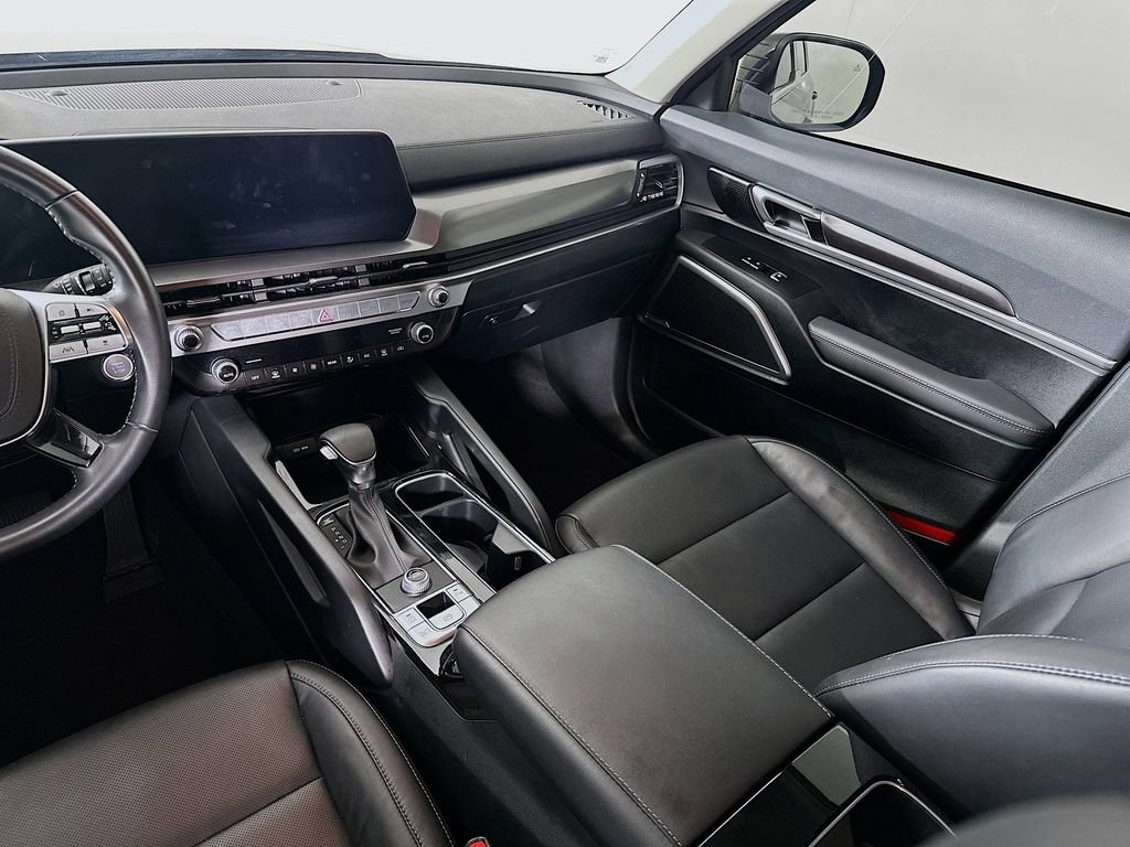 Certified 2023 Kia Telluride LX FWD image 28