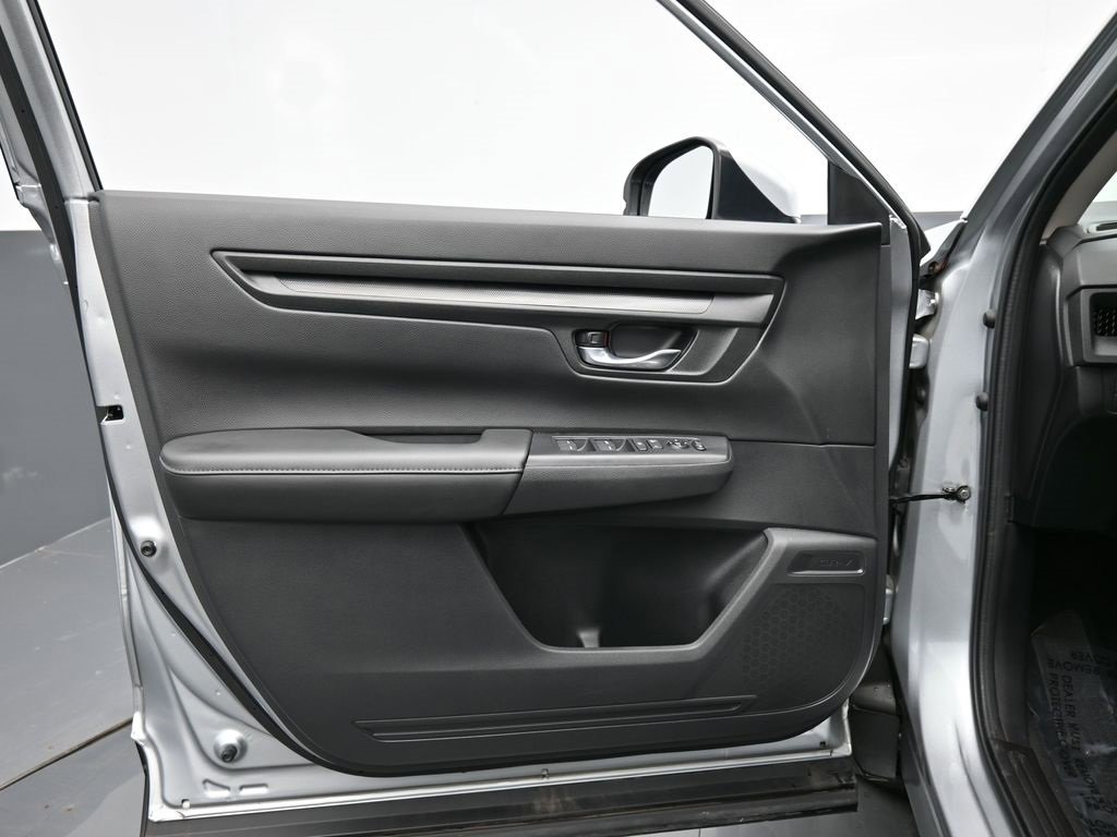 Certified 2025 Honda CR-V LX image 30