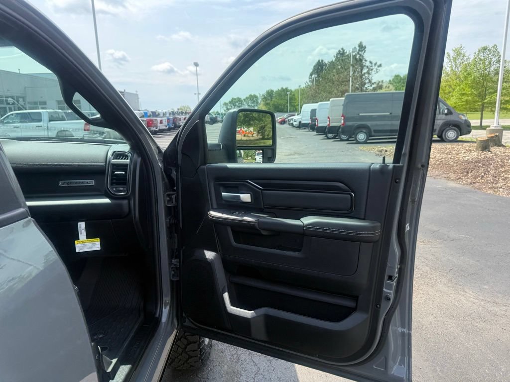 New 2026 RAM 2500 Rebel w/ Rebel Level 2 Equipment Group AWD/4WD image 59