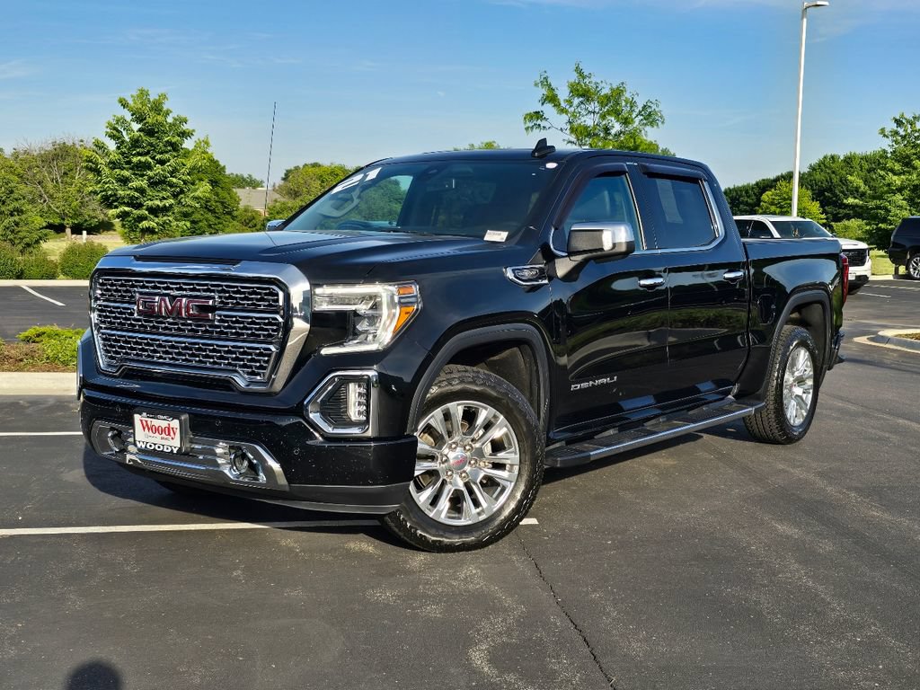 Used 2021 GMC Sierra 1500 Denali w/ Driver Alert Package II AWD/4WD image 2