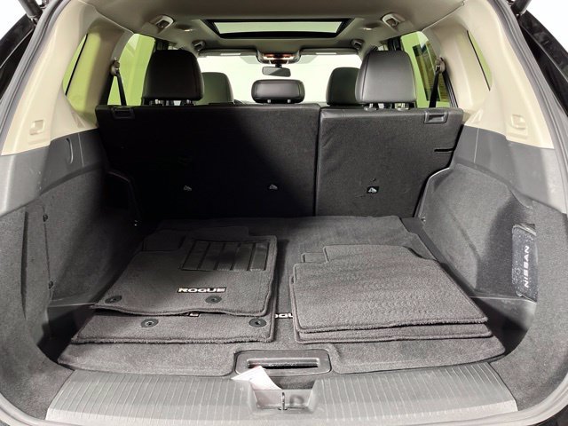 Used 2024 Nissan Rogue SV w/ SV Premium Package FWD image 50