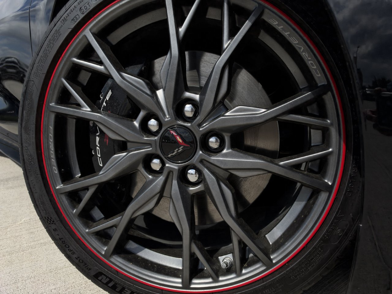 New 2026 Chevrolet Corvette Stingray Preferred Cpe w/ 2LT RWD image 9