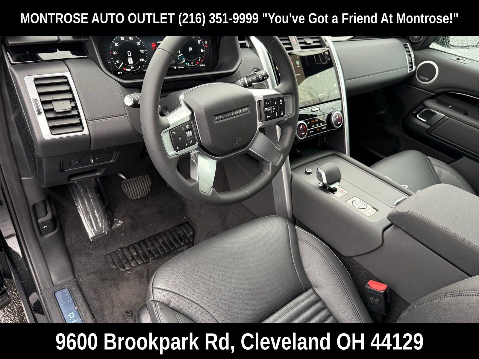 New 2026 Land Rover Discovery S AWD/4WD image 11