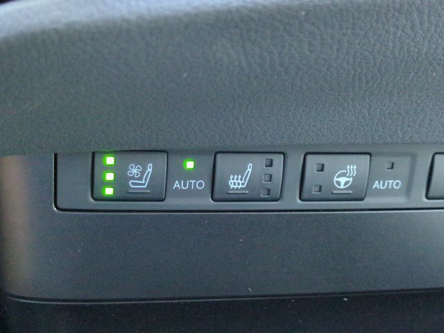 Certified 2025 Lexus ES 300h w/ Technology Package FWD image 22