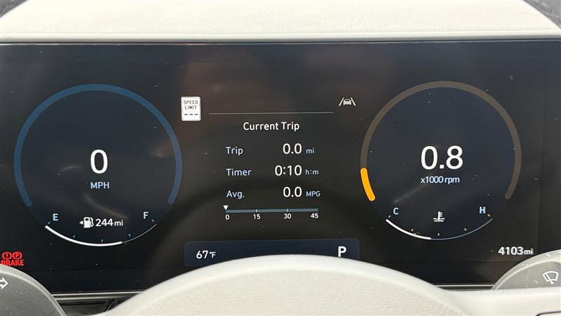 Used 2024 Hyundai Kona Limited AWD/4WD image 14