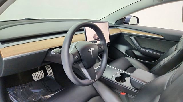 Used 2023 Tesla Model 3 Performance image 18